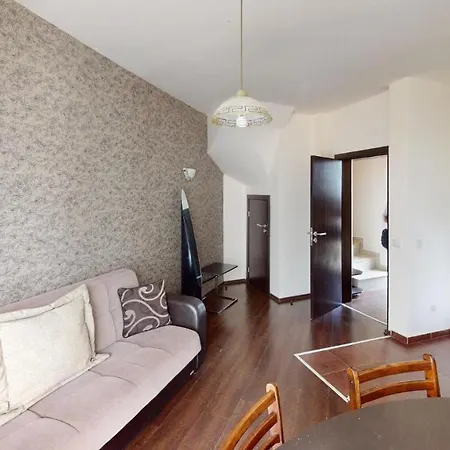 Imperial Heights Villas ヴィラ サニービーチ