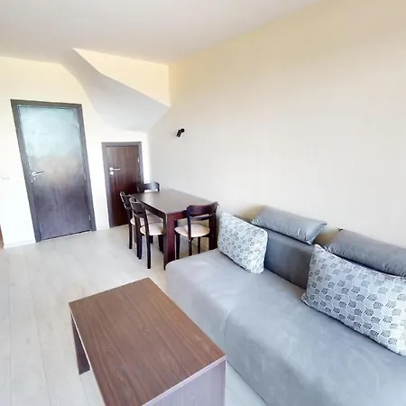 ヴィラ Imperial Heights Villas *