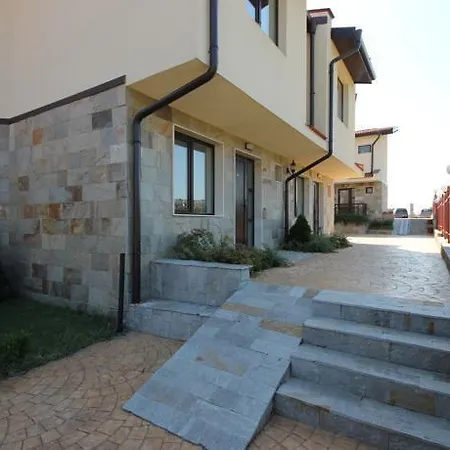 Imperial Heights Villas