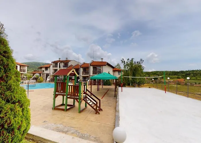 Imperial Heights Villas Sunny Beach