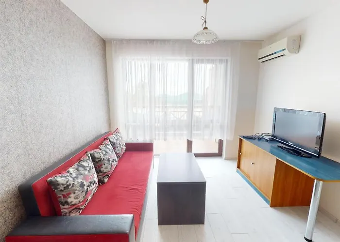 Imperial Heights Villas Sunny Beach