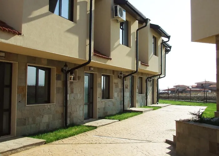 Imperial Heights Villas Villa *