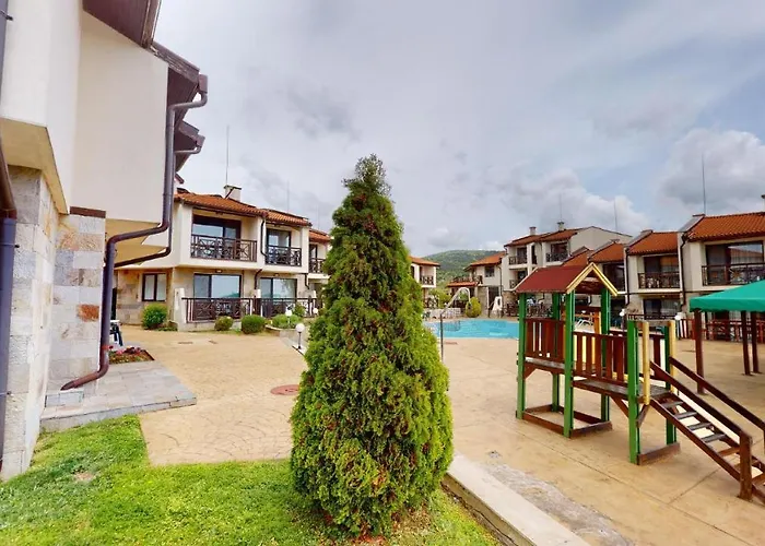 Imperial Heights Villas Βίλα