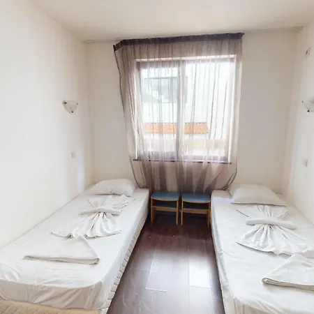 Imperial Heights Villas * 써니비치