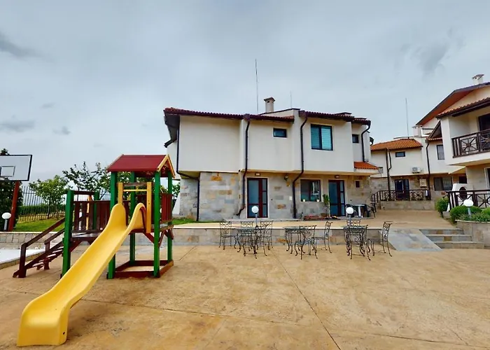 Imperial Heights Villas