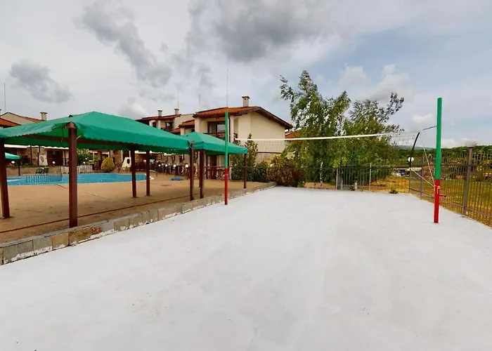 Βίλα Imperial Heights Villas