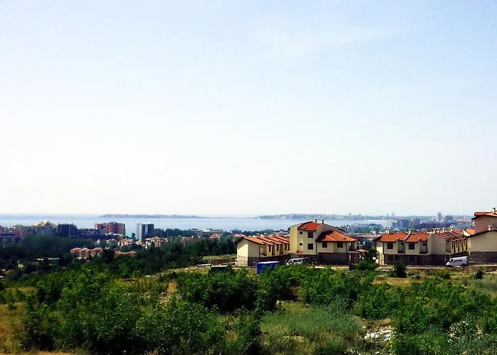 Imperial Heights Villas * Σάνι Μπιτς